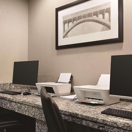 Country Inn & Suites By Radisson, Nashville Airport East, Tn Exteriör bild