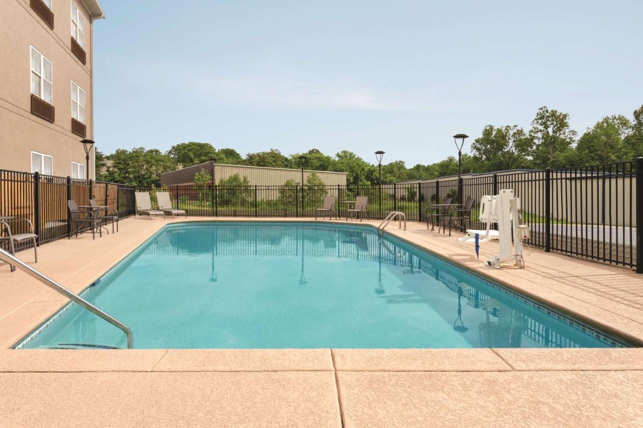 Country Inn & Suites By Radisson, Nashville Airport East, Tn Exteriör bild